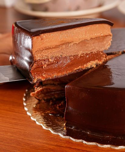 Torta do L’atelier - feita com chocolate belga e avelã